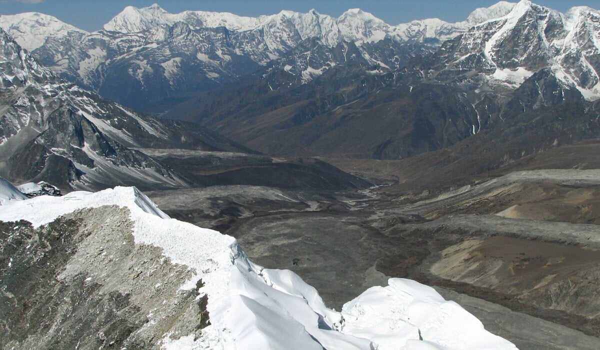 Parchamo Peak Climbing