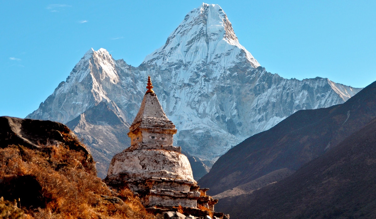 Ama Dablam Expeditions