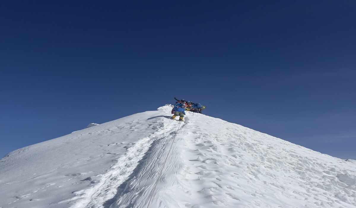 Trekking Peaks in Nepal