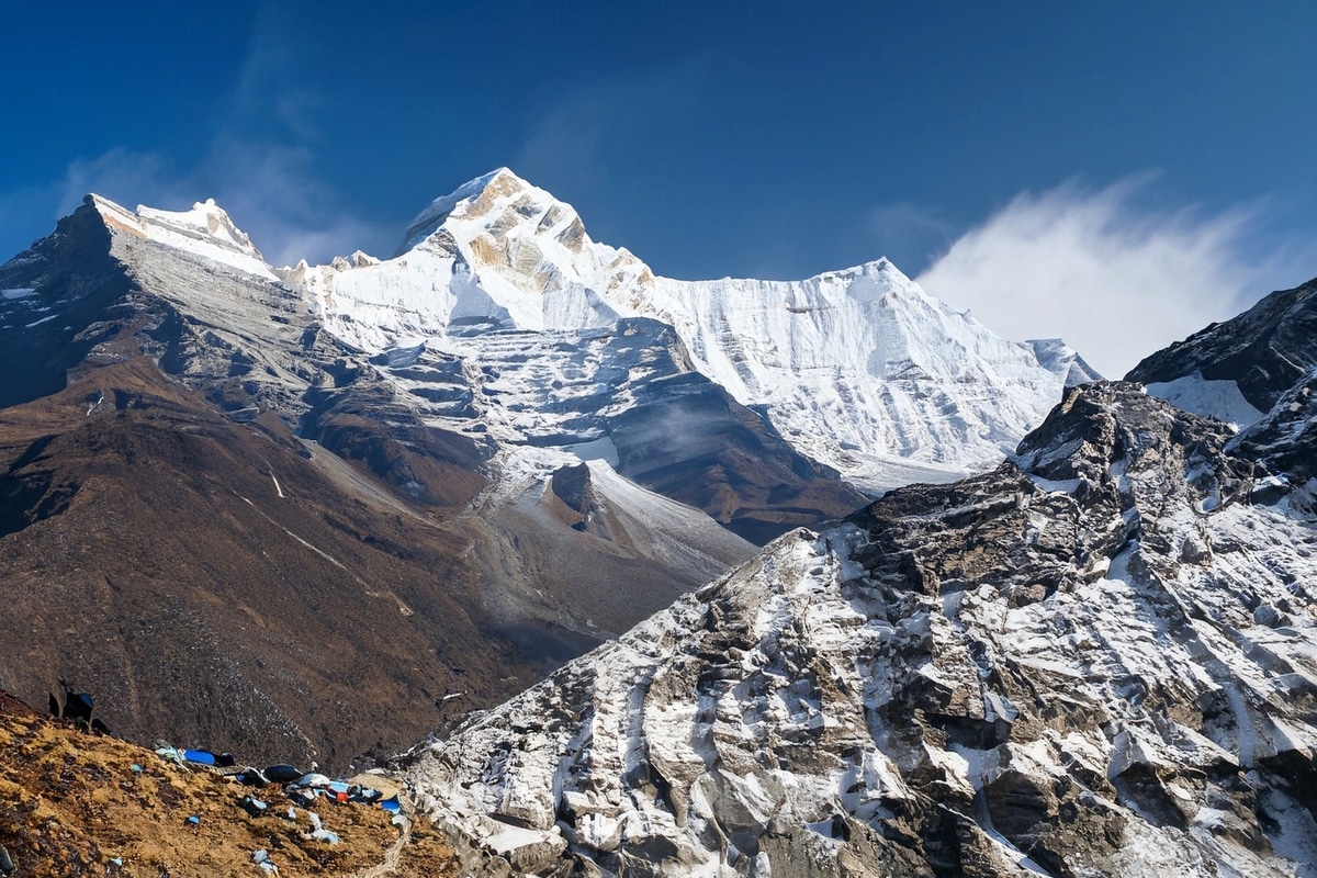 An Adventurer’s Guide to Joining a Group Trek in the Annapurna Region